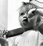 Wenk toddler brushing teeth